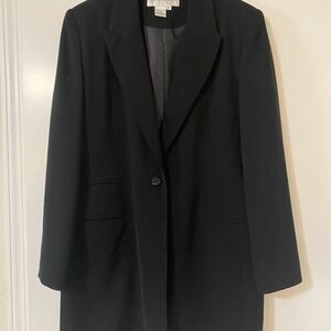 Larry Levine Elegant Black Blazer